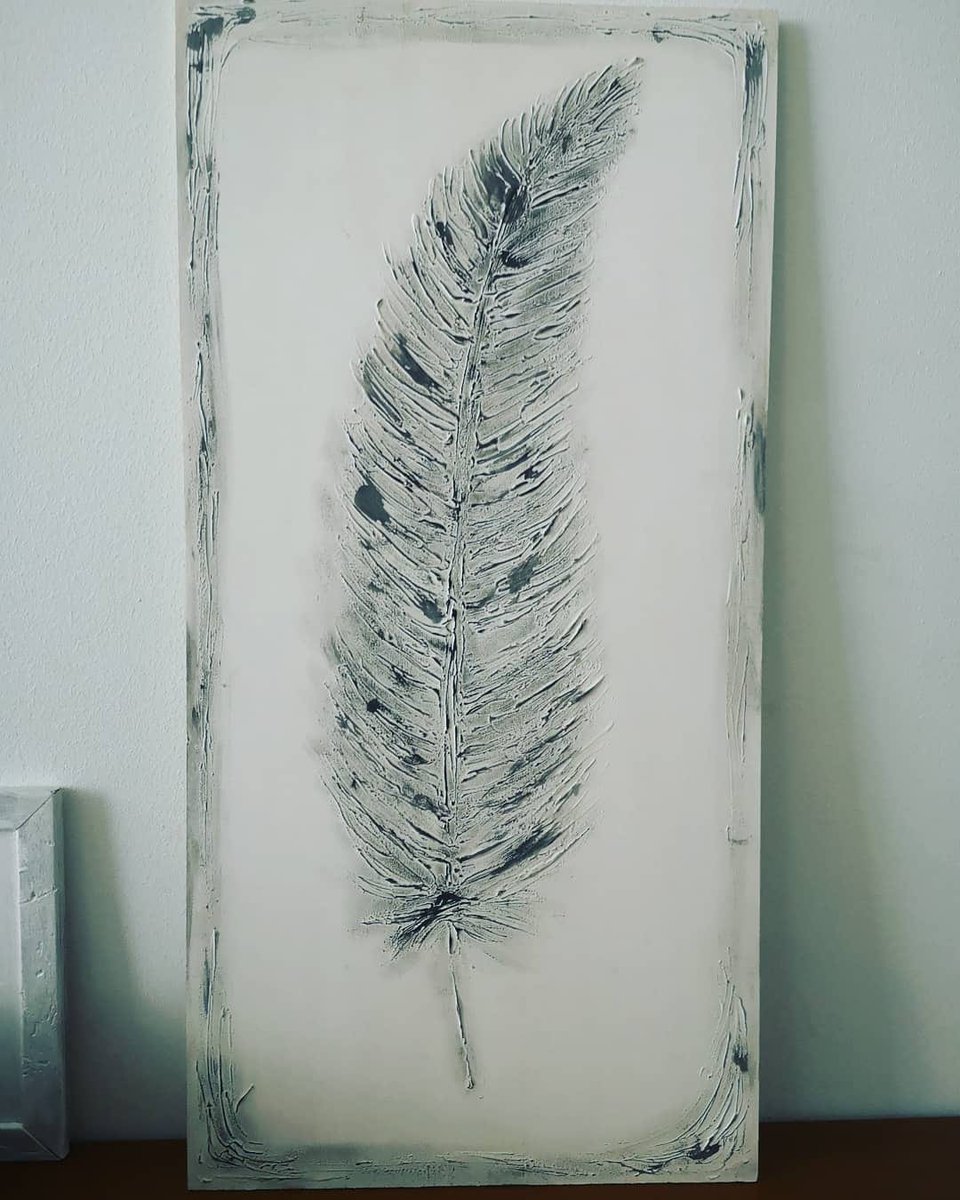 Creativ62320879's tweet photo. Que opinas de este diseño de hoja? 😍
Este cuadro lo he pintado a mano sobre tabla, con un poco de relieve en blanco y negro, diseño minimalista. (Contra. Chopo/Alamo 60x30x5)
Envíos a toda España, contacta conmigo por mensaje privado para más información.
#creativesa
#cuadros https://t.co/ok7Xkf9R1h