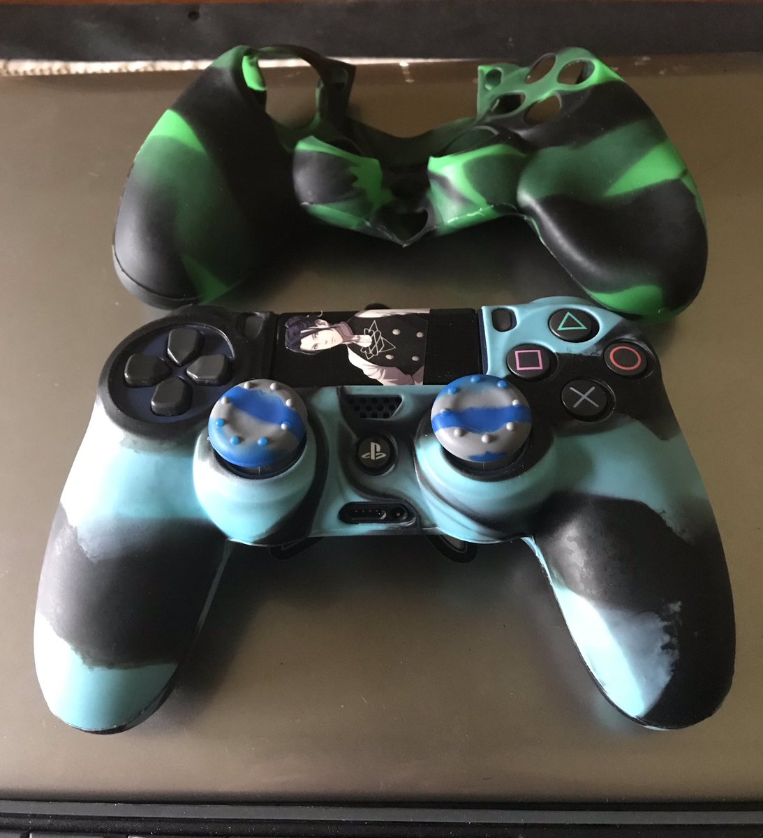 If4llElseFails's tweet photo. (1/2) huge shout out again to @TempoGrips I can’t thank you enough for the amazing products, I love how well they fit and how amazing they look. I recommend these to everyone who wants grips/covers for their PS4/PS5/Xbox one/ and Xbox series X controllers. https://t.co/gNl0t6uWkw