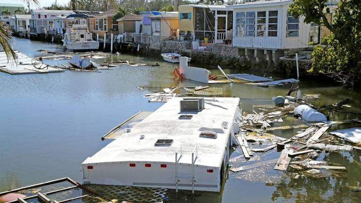 For those of you worried who think the Sheriff should handle this-while they might, I'm doubtful. Hurricane Irma, just the latest big hurricane to hit the keys, brought 4-6 ft of surge. Hundreds of boats were sunk. Cars floated off. Vehicles in weird places aren't unusual here 8/