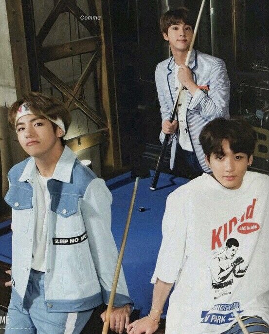 taejinkook having so much fun at the carnival :(