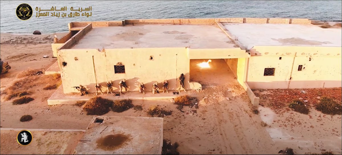 Finally- capturing the building.Not the best tactics by any means, but definitely far better than most previous videos...9/