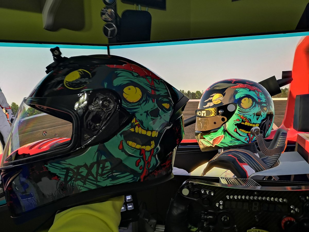 Dany_EvoTattoo's tweet image. Real helmet vs iRacing helmet @iRacing @iRacingMyers @VulcanoSim