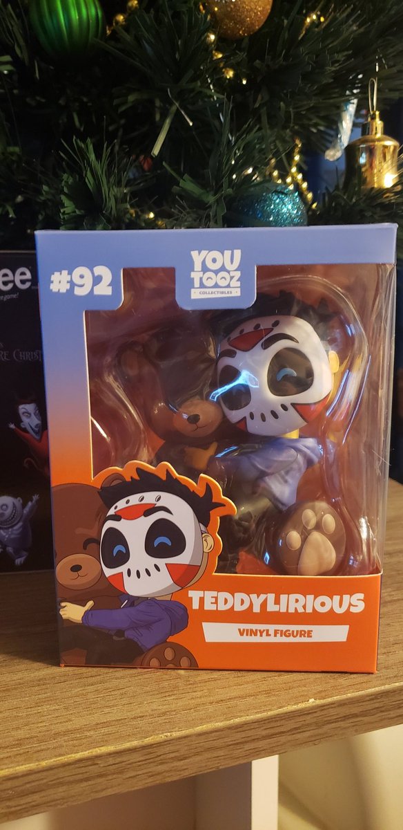 EhTwitchy's tweet photo. @H2ODelirious Got my first ever H20Delirious Figure 💛💛 Absolutely love it! https://t.co/HScZTry6IV
