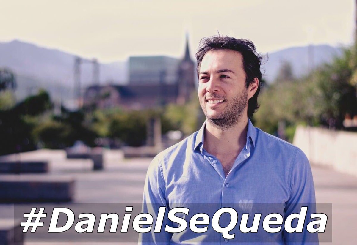 soypiperojas's tweet photo. Por primera vez en la historia de Medellín un alcalde a desafiado a los poderosos de nuestra cuidad, a quienes han desangrado la capital antioqueña. Es hora de apoyarlo y decirle que cuenta con nosotros. #DanielSeQueda @QuinteroCalle https://t.co/IsDyhj4c3z
