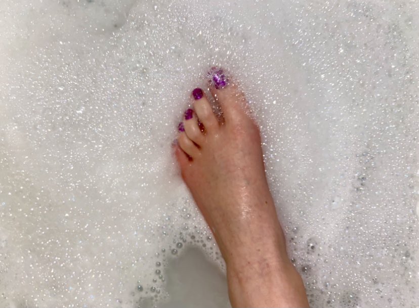 WorldWideFeet's tweet photo. Looking for some toe lovers, to come love these toes 🥺❤️@miss_oot https://t.co/t4XPEvlSW2