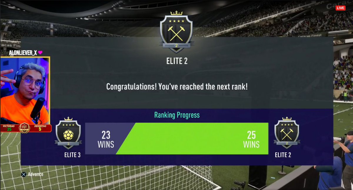LoveRxHD_'s tweet photo. This weekend we reached Elite 2 for the first time on FIFA 21 😍

The team overall was insane and Robben is just something else, if you don't complete the SBC you will regret later.

Played 424 the whole weekend, next step is to become a consistent elite 2 player 😎 https://t.co/tflpNf4sXL