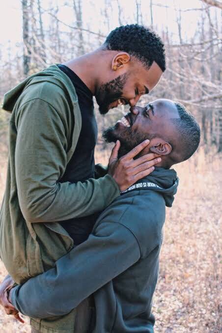 Nkibelo2's tweet photo. What I thought
Being gay  
would be       Vs     what it actually is https://t.co/jbruPLUjEx