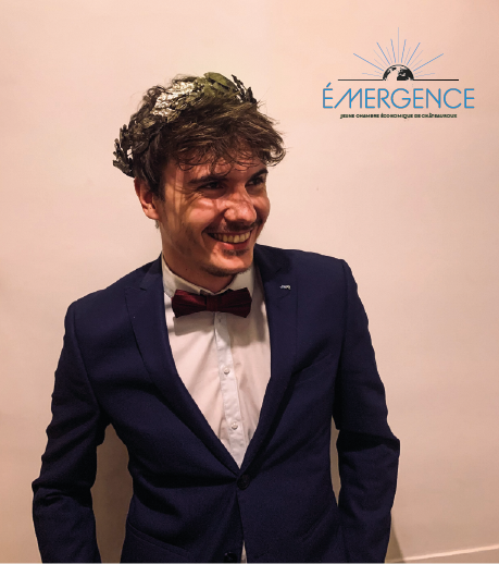 jcechateauroux's tweet photo. PRÉSENTATION DE L'ÉQUIPE ÉMERGENCE 🌍 
𝐏𝐫𝐞́𝐬𝐢𝐝𝐞𝐧𝐭, Charly Pirot,
𝐍𝐨𝐭𝐫𝐞 𝐯𝐢𝐬𝐢𝐨𝐧 : Faire émerger un socle de cohésion et de réseau pour les années à venir.
𝐍𝐨𝐭𝐫𝐞 𝐦𝐢𝐬𝐬𝐢𝐨𝐧 : Accompagner nos membres et observateurs pour faire rayonner notre JCE. https://t.co/lxfkIR1aaU