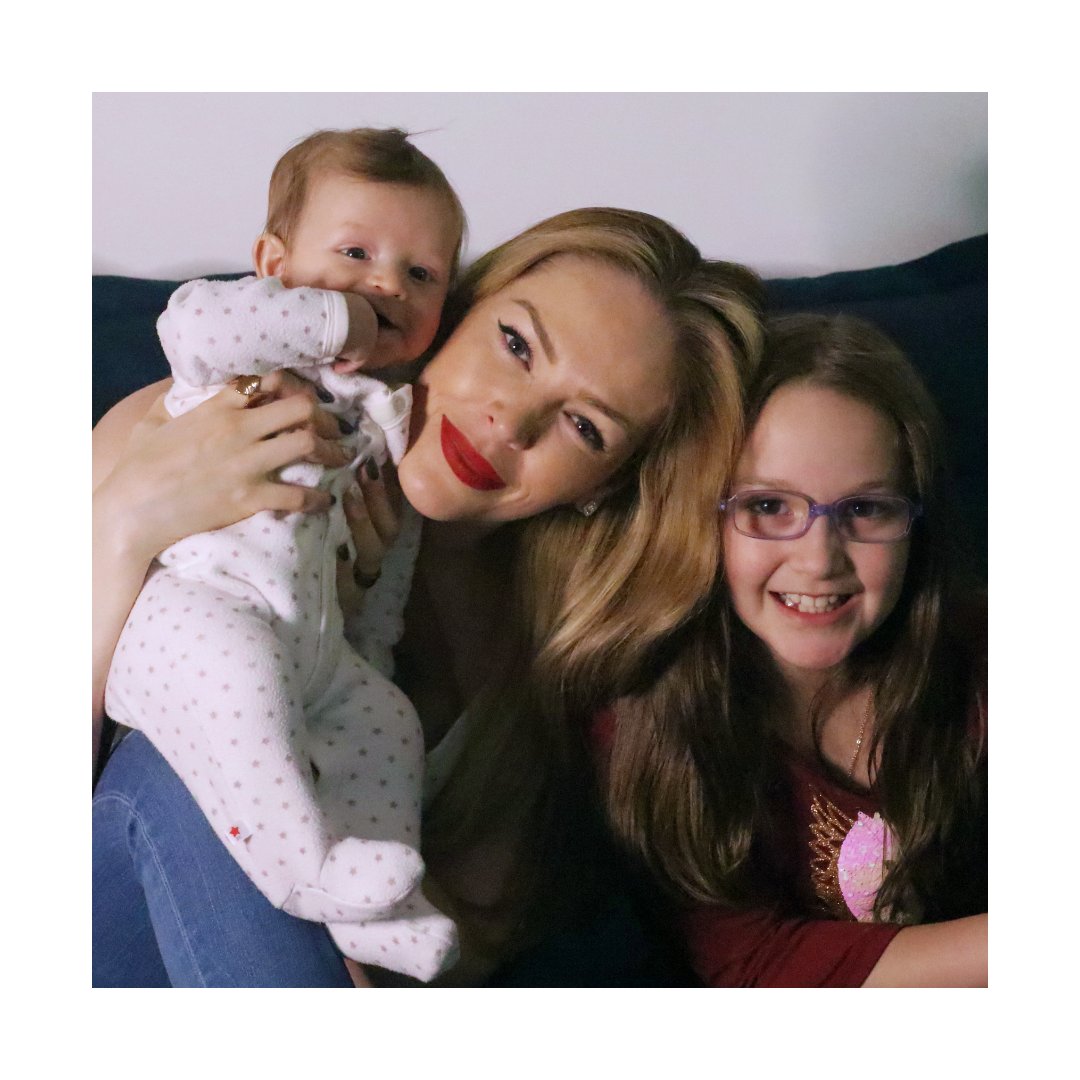 ERIKAMAZAPAN's tweet photo. Repetiría una y mil veces el día que los conocí por primera vez. ❤😍 #ProudMom #TheChontes https://t.co/uGVSy09Lr4