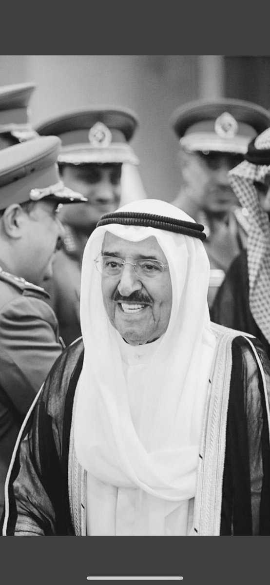 JDavies_4's tweet photo. شكراً #الشيخ_نواف_الاحمد_الصباح اتممت الوصيه 🙏🏼

#الشيخ_صباح_الأحمد_الصباح https://t.co/QlWBSVRjqj