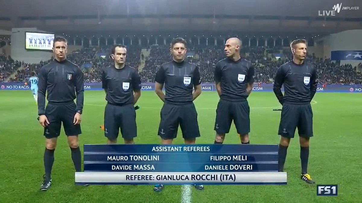 Gianluca Rocchi arbitre de la rencontre, je précise tout de même qu'en 2017 la VAR n'était pas encore arrivée.