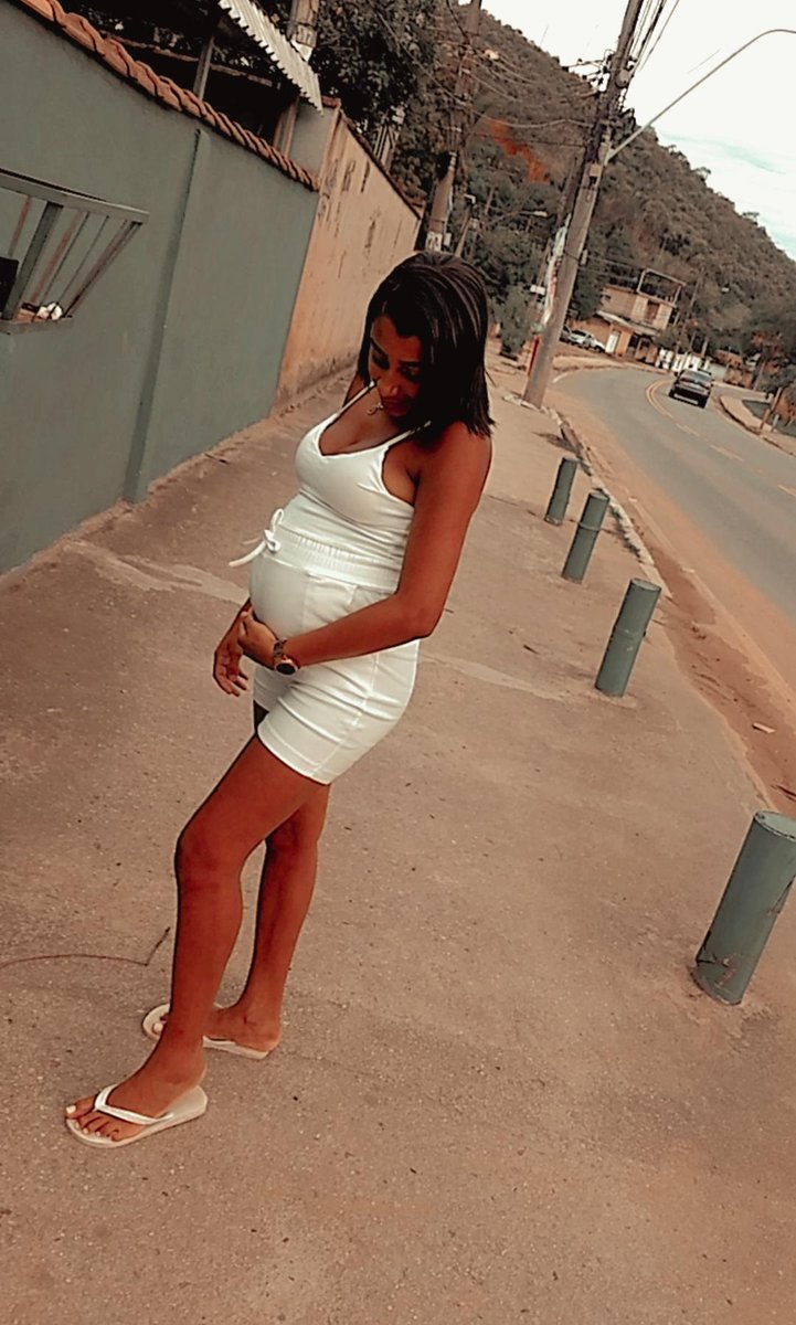 Millena48734206's tweet image. Tô contando  dias pra te ver nascer🎶❤🤰👸