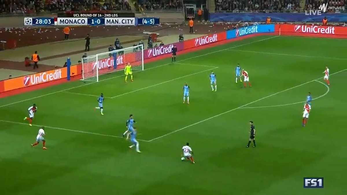 -28ème : SUPER centre de Benjamin Mendy Roberto Carlos et GOOOOOOOAAAAAAAAALLLLLL de FAAAABINHOOOO. Louis II est en feu, Monaco est chaud, Monaco est surtout en 8èmes avec ce score.