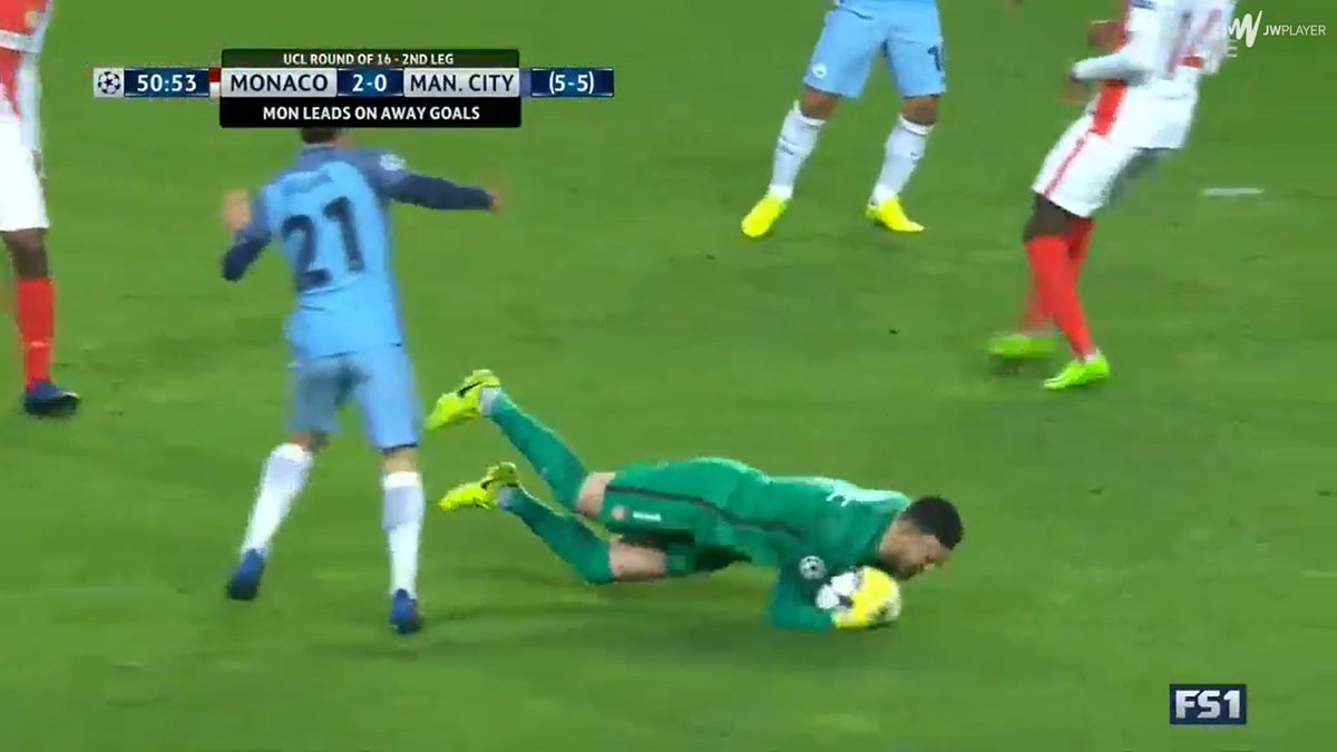 -50ème très belle séquence de city mais Subasic arrive à temps dans les pieds de David Silva.