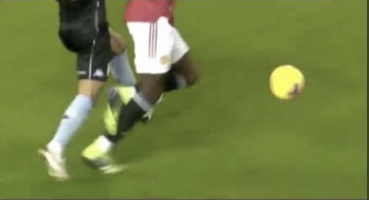 Watch_LFC's tweet image. Kick yourself on the leg = Pen

Swiped from behind = No pen. 

That’s what happens when you play for Liverpool.