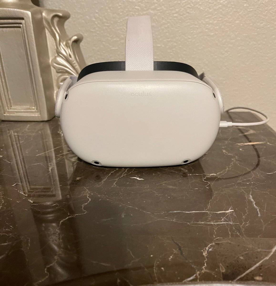 rhondaywilliams's tweet photo. Has anyone tried this? I'm adding a new aspect to my relaxation/meditation routine!
I'll do a little #Oculus Virtual Reality (VR) meditation at night before bed. Can't wait!
#stressrelief #stressmanagement #relax #meditation #successrituals #bedtime #stresscoach #minoritywomen https://t.co/j9OZ9m4FmW