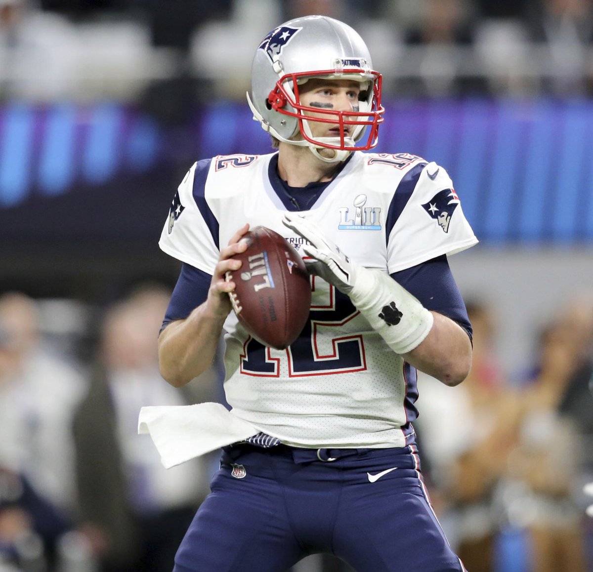 Playoff records:Most winsMost TDMost TD in 1 gameMost passing yardsMost 4QCMost game-winning drives Most Super BowlsMost Super Bowl MVPsMost Super Bowl TDMost Super Bowl passing yardsMost passing yards in 1 game & 1 SBHighest playoff DYARHighest Super Bowl DYAR