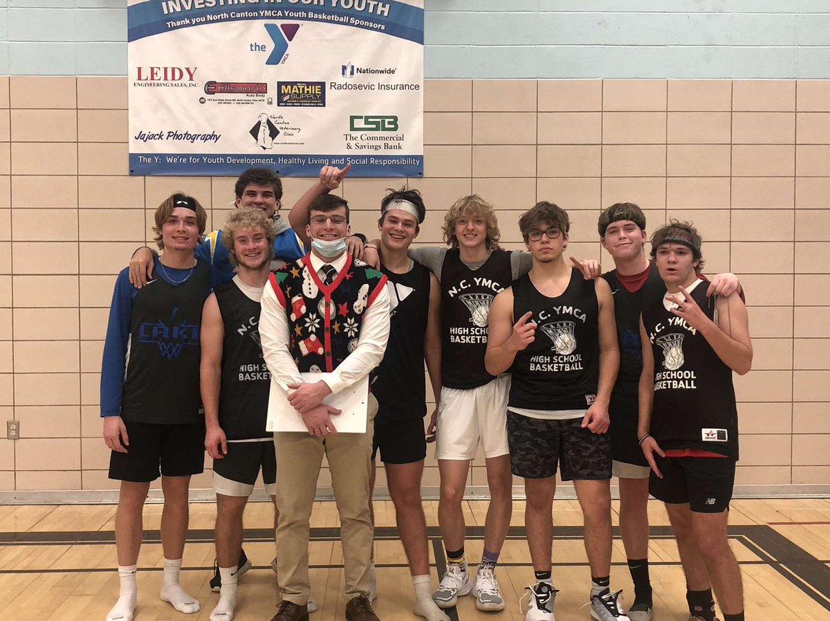 FiendsYball's tweet photo. first dub of the week🥩 come support the boys tomorrow as we look to go 2-0 on the week #brodyscored15 https://t.co/gIuSWDYlEh