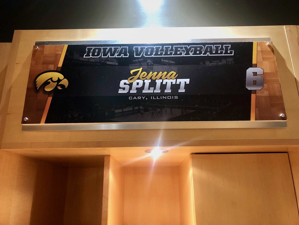 HUGE congrats to @JSplitty6 on graduating!! Good luck at Iowa. CGVB will miss you so much!