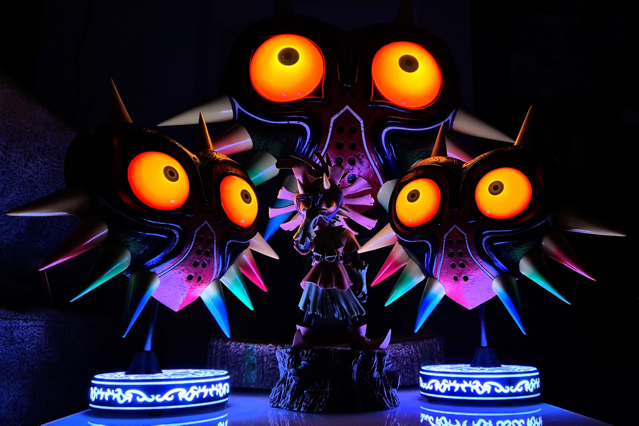 First 4 Figures on X: The Legend of Zelda™: Majora's Mask - Majora's Mask  PVC (Exclusive Edition) ▻  #F4FUnboxed Featured  Collector Photo by Tom Beardy #Nintendo #MajorasMask #TheLegendOfZelda # Zelda #SkullKid #Collectibles #