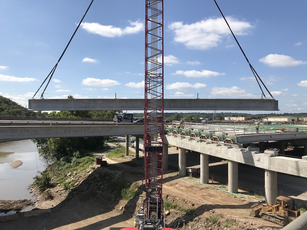 CountyMaterials's tweet photo. County Materials’ Bonne Terre, MO and Salem, IL plants manufactured and delivered 205 prestressed concrete girders and 11,700 sq yd of deck panels for the Meramec River Bridge in St. Louis, MO. 

https://t.co/2Imuht6lCw #countymaterials #concrete #bridgegirders https://t.co/lXbR2S5dzC