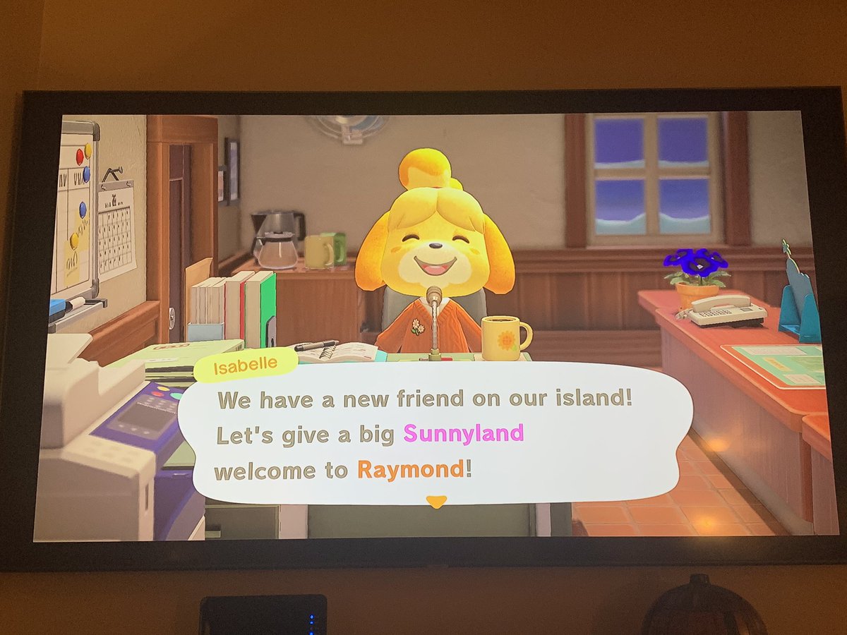 _crimsonfart's tweet photo. I have won animal crossing: new horizons #acnh #raymond https://t.co/H3feHe60ec