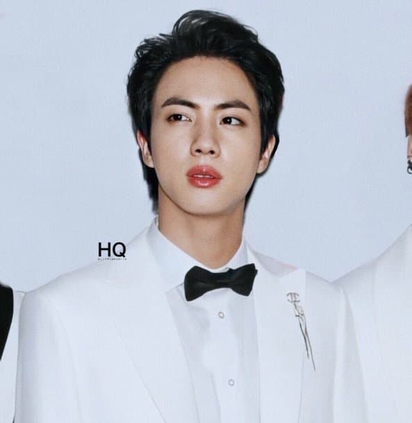 a thread of kim seokjin being:cute as hell           what the hell