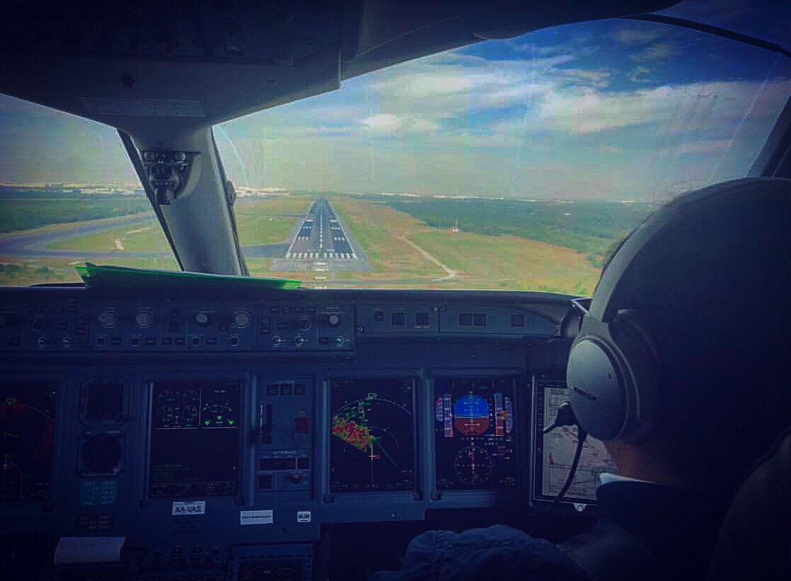 Reaching out to embrace whatever may come. 🛬  #pilotviews #womeninaviation #ssj100