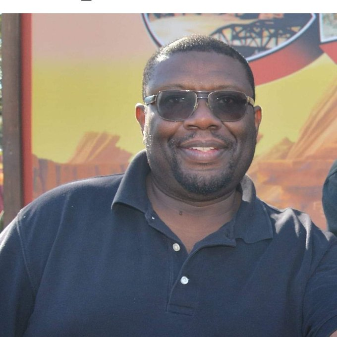 Johnny Gardner, 46, Radiology Tech, HonorHealth, Phoenix, AZ, died from  #COVID19. He was a loving son, supportive sibling, doting husband, & proud father -- a vibrant free spirit and adventurous soul. h/t:  @CTZebra