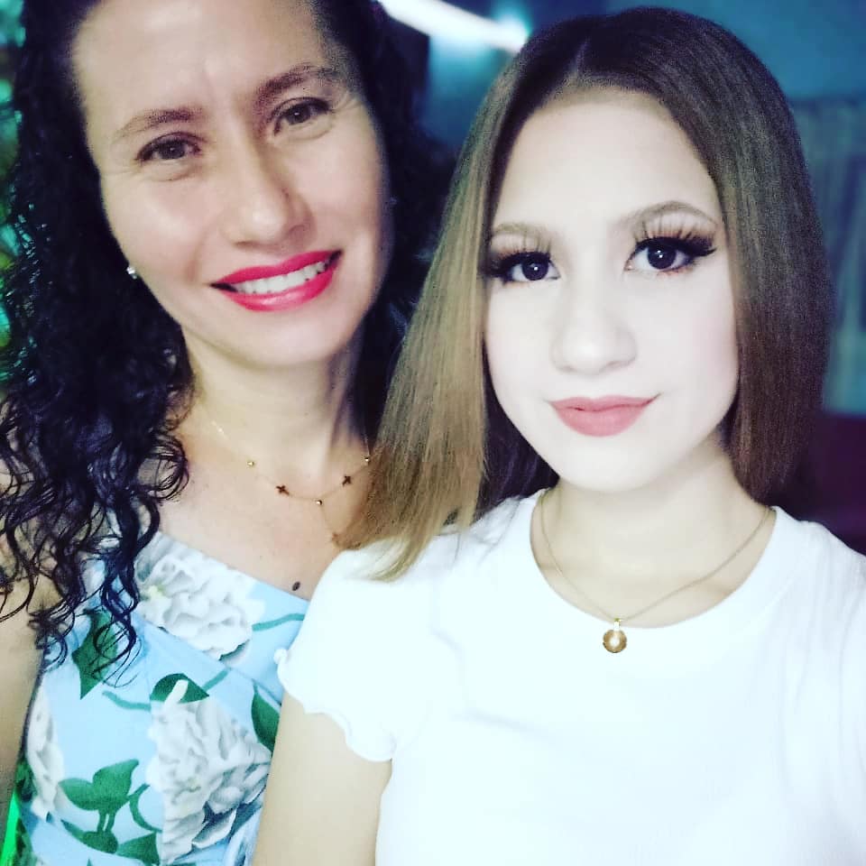 ybarrolety's tweet photo. Feliz 2021! https://t.co/9tAamdoNnn