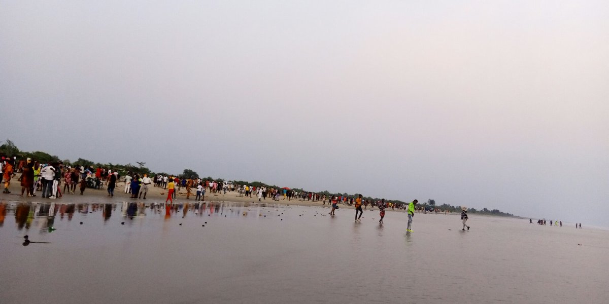 oboloraiders's tweet photo. OBOLO ITIKI!!
The Ikuru town Atlantic beach carnival was a blast, with the likes of @AkasBaba1 maxi, splendid and others. We are already looking forward to next year, 4th of January every year.
Its a place to be.
cc @Akwa_CrossFacts
@AskPHPeople @onibekee @Tutulish @OfficialTC1 https://t.co/Kbn0K72rgf