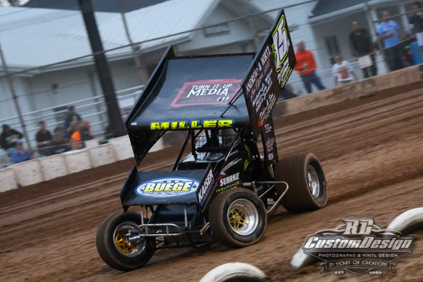 MSAsprints's tweet photo. We enter our Top 5 with the Dan Mayer owned 15M driven by Justin Miller. @JustinMiller15m had 4-Top 5's along with 10-Top 10's on his way to 1183 points. https://t.co/uKnRfGWODx