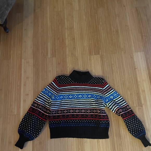 _daisyyee's tweet image. So good I had to share! Check out all the items I'm loving on @Poshmarkapp #poshmark #fashion #style #shopmycloset #underarmour #americaneagleoutfitters #aritzia: posh.mk/XknZltTOMcb