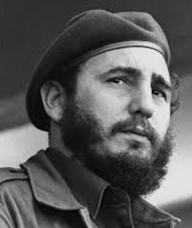 '... Somos cubanos y ser cubano implica un deber: no cumplirlo es un crimen y es traición. Vivimos orgullosos d la historia d nuestra patria...' #FidelEnUnaFrase #CubaViva #SacaTuBanderaXLaRevolucion
#DeZurdaTeam