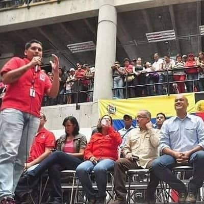 YerrisRY's tweet photo. #TropaFalcon 📢Apoyo incondicional para nuestro camarada y compañero en la batalla digital @kenin_nunez
En su candidatura a Secretario Gral. del Sindicato @metrolosteques4
La Juventud lucha por lo espacios y las reinvindicaciones laborales!!
#Plancha4F
#CuidateDelCovid19 https://t.co/Jv862NAeT6