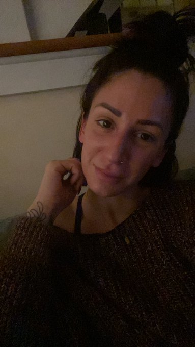 Wanna talk? Im home bored... https://t.co/CfQ1ULL0pV Text me all your nastiest thoughts! https://t.c<a href="/tag/mvsales"class="tags"><span>#mvsales</span></a>