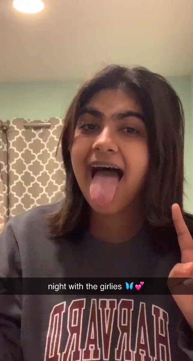 RanyaUpdated's tweet photo. tweet your favorite ranya moments / pics and add the hashtag #rantent let’s get it trending !! https://t.co/atEwifltud