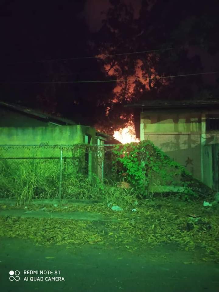 100UdistasBol's tweet photo. Cómo no pueden con los #Udistas entonces nos intentan quebrar, nos duele los ataques pero nos hacen más fuertes para seguir luchando por #LaCasaMasAltaDelOriente #UDOBolivar 💔 https://t.co/fiRkpNJMXh
