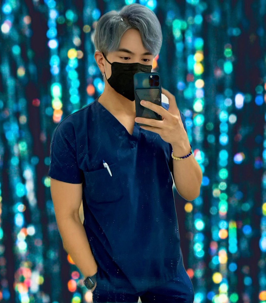 ubedonuthole's tweet photo. work outfits https://t.co/jAispWhRzM