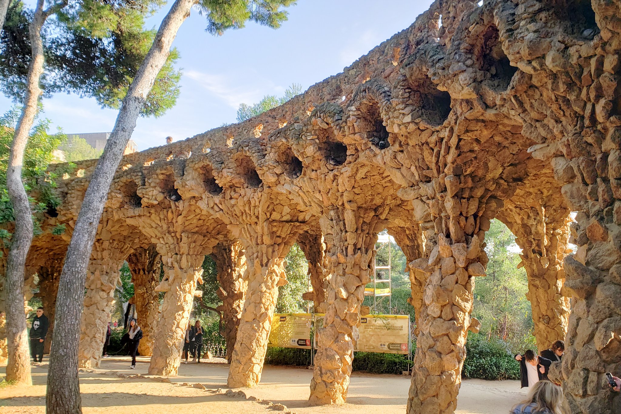 Mio Endlessjourney スペイン バルセロナ グエル公園 ガウディの作品 スペイン バルセロナ グエル公園 ガウディ Landscape Natural 誰か見せたい風景 旅行が好き Simple Free Neutral T Co Tch1kjlvfi Twitter
