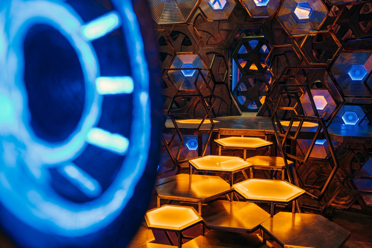  #TwelveDaysOfTARDISInteriors day 12Doctor Who and the Massive CrystalsOur last day brings us up to date with the latest version of the control room and its lovely stairs. Note that the Gallifreyan text on the edge of the console dais disappears between series 11 and 12.