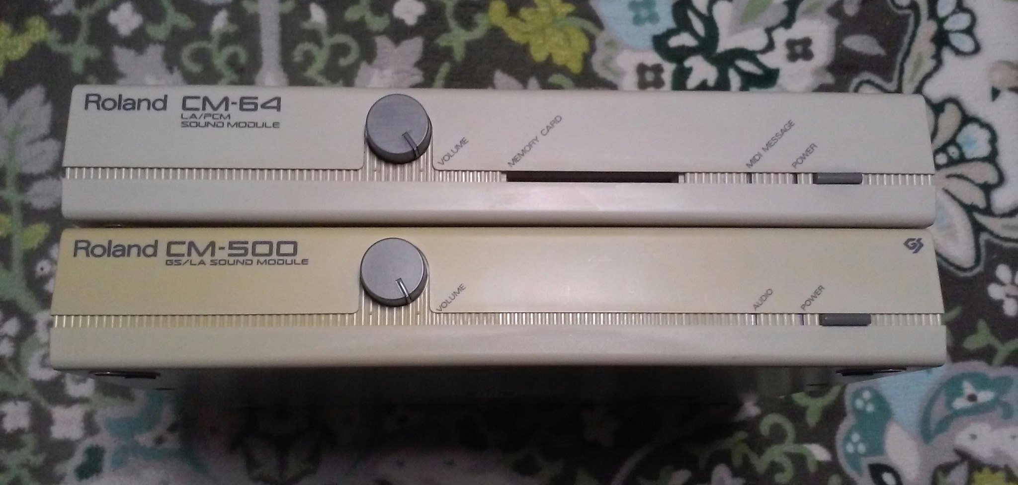 Juan Carlos Pastor Chackn6601 私はcm のシステムサコムの使用が好きでした 64と追加のpcmカード 非常に素晴らしい変換 私もcm 500が大好きで オールインワンユニット のようなものです I Liked The Sys Sacom Use Of The Cm64 And Extra Pcm Cards