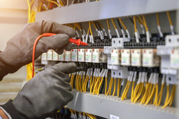 Madora_Bay's tweet photo. Good morning residence of Madora Bay, we will be carrying out essential electrical maintenance in the area next week on Wednesday, 13th that’s scheduled to start at 08:00 AM and finish at 01:00 PM Wednesday, 13 January 2021 we apologize for any inconveniences. https://t.co/OKJwMWYPIC