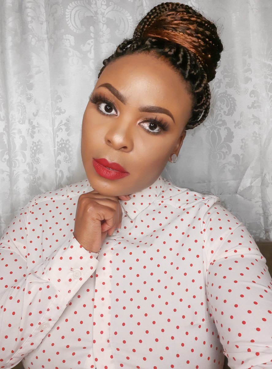 MakeUpByShirzz's tweet photo. Don't sleep on moments to celebrate yourself. You are deserving, you did the work. Shine love, shine baby girl๐ซ
#makeupbyshirzz
#enhancingbeauty
#ruralmua https://t.co/ZjwtFDV7fP