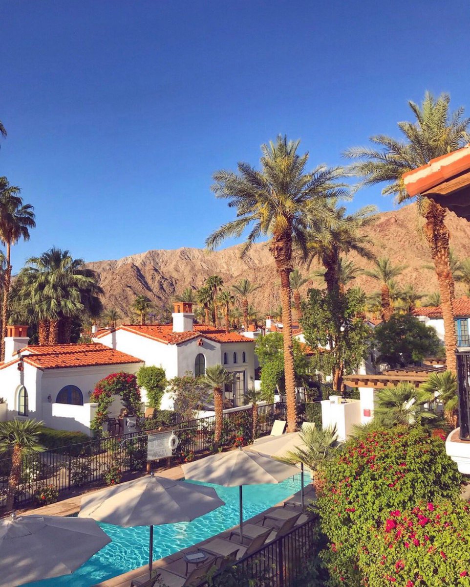 BachStuff's tweet photo. Kidding.  La Quinta is a beautiful Waldorf Astoria resort. Spending holiday time there right now would be a dream come true  #TheBachelor https://t.co/p96NTz0az3