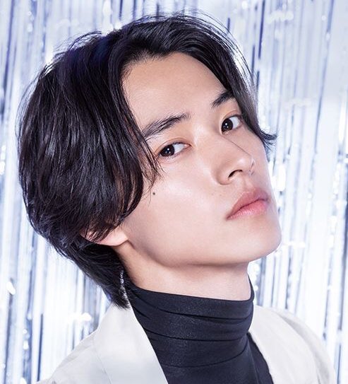 スキズのリノは山崎賢人に似てる ホットな韓流情報ブログ Hot Summer Nights