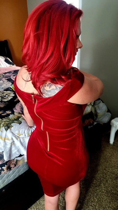 Watch Tsredbaby's leaked NSFW photo on TwXstars