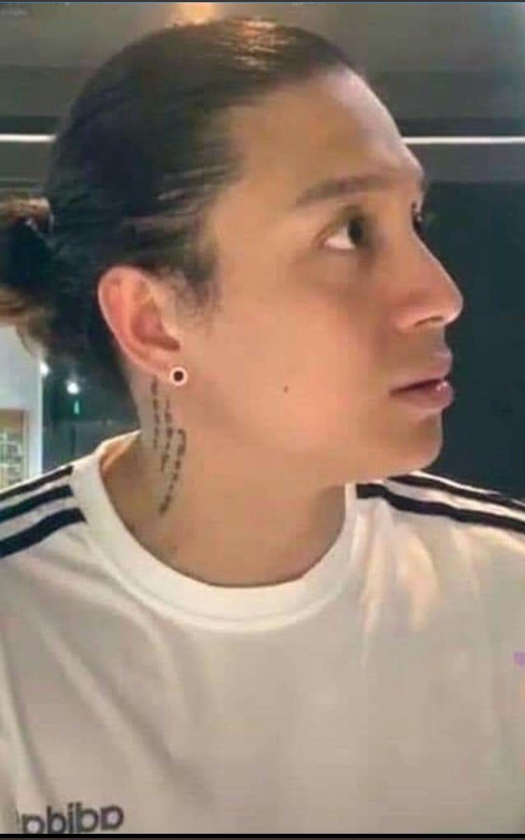 faith🦋🙊 tweet media