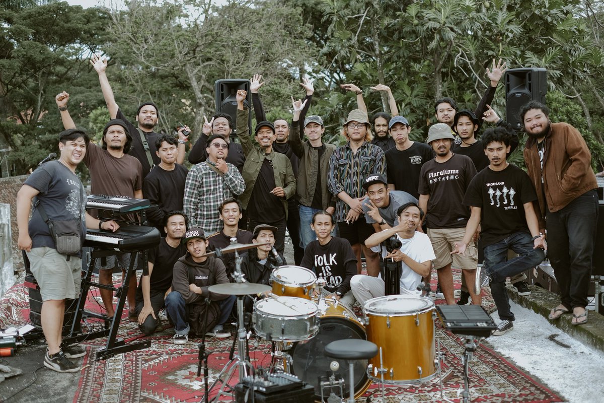 IKSANSKUTER's tweet image. Tanggal 21 Januari ini konser virtual launching album 14 "ORBIT" akan bisa dinikmati. Pembelian tiket segera kita umumkan.

Terima kasih sudah mengapresiasi🙏🏽