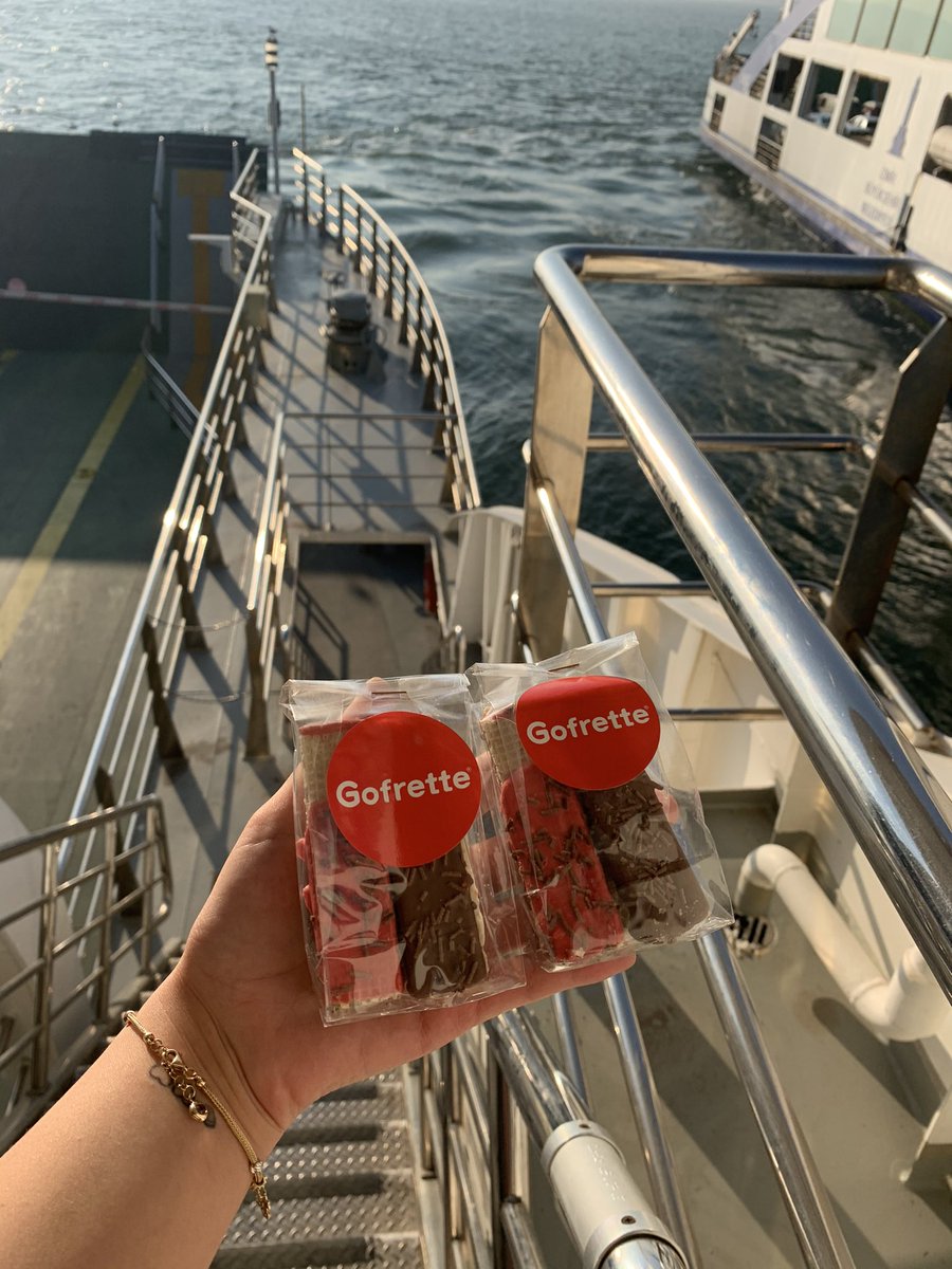 gofrette_'s tweet photo. Çocukluğumuza küçük bir yolculuk?

A little journey to our childhood?

#dumanıüstünde #izdeniz #tıpkıgofrettegibi #gofret #gofrettegibi #kahve #latte #coffee #coffeetime #coffeelover #izmir #vapur #alsancak #karşıyaka #göztepe #konak #izmir #türkiye https://t.co/fFNsA379PT